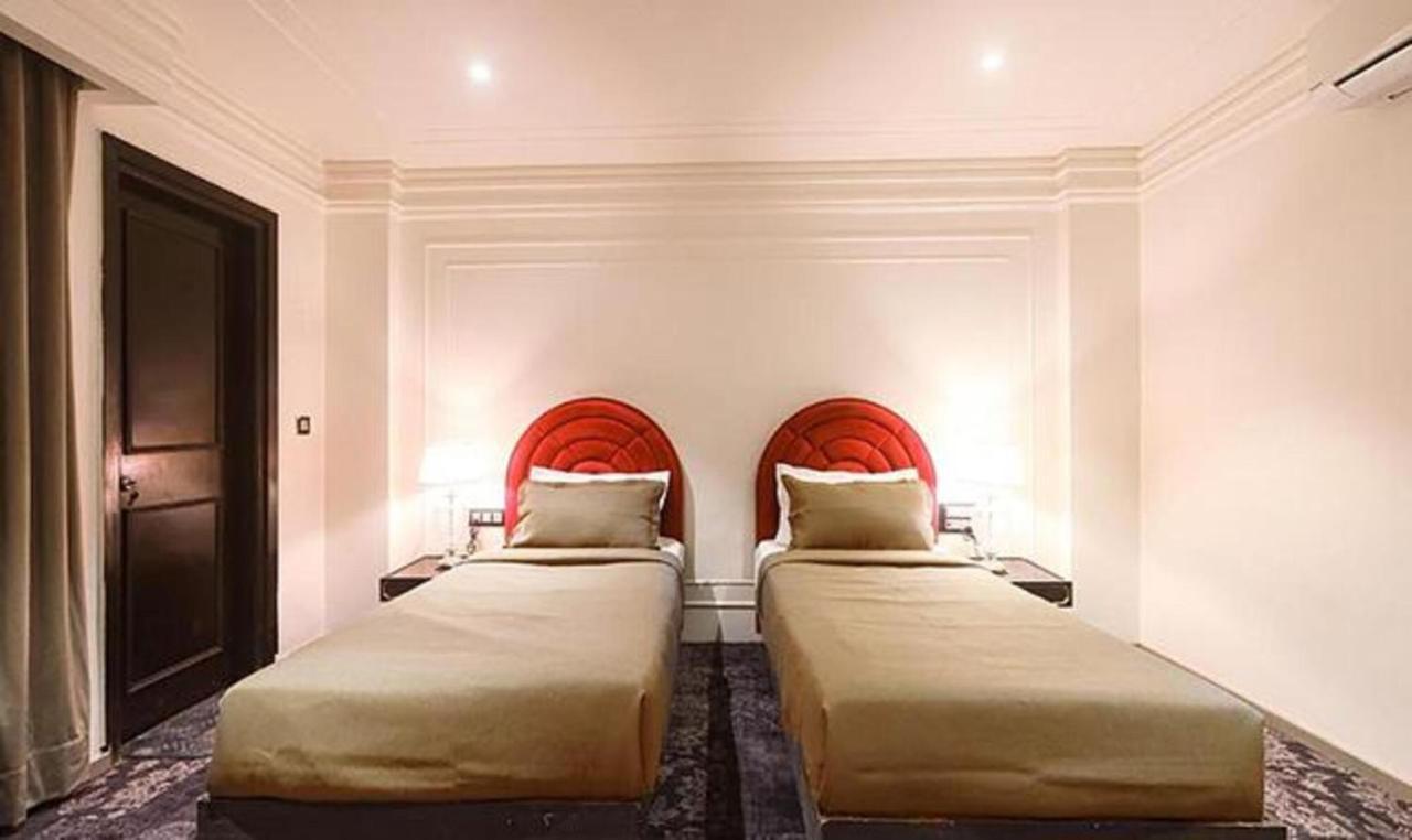 Fabhotel Prime The Seven Seeds New Delhi Eksteriør billede